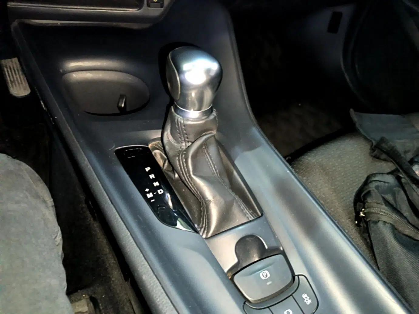 Toyota IZOA 2018 2.0L Yidong Version China V Standard — миниатюра 17