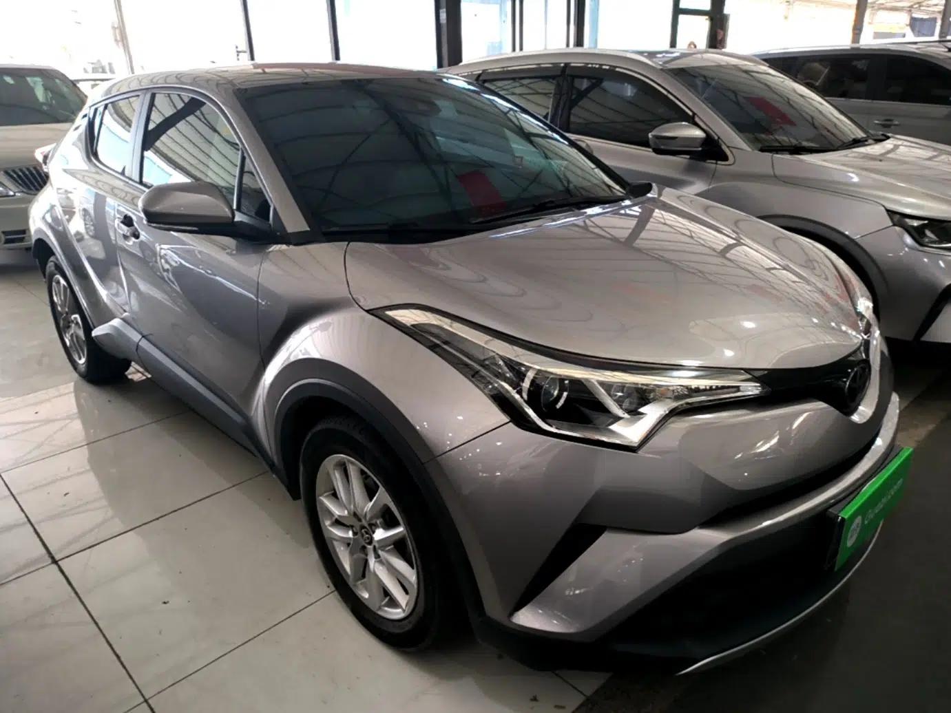 Toyota IZOA 2018 2.0L Yidong Version China V Standard — миниатюра 3
