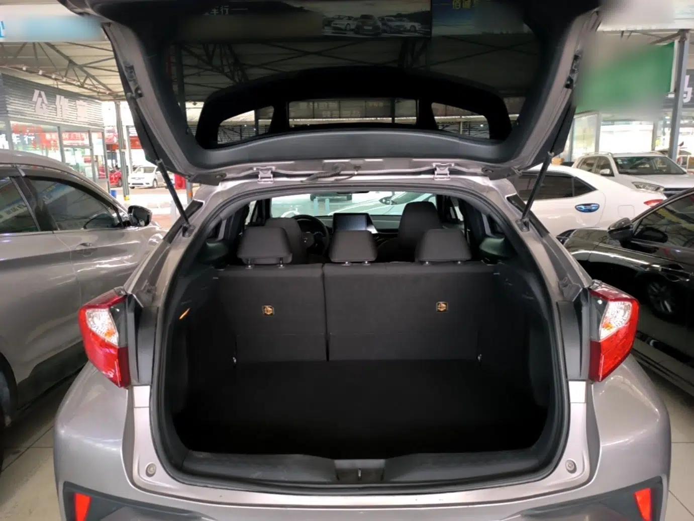 Toyota IZOA 2018 2.0L Yidong Version China V Standard — миниатюра 22