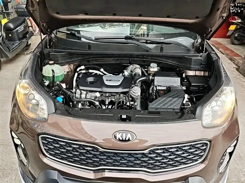 Kia KX5 2017 1.6T Automatic 2WD 15th Anniversary Special Edition DLX — миниатюра 20