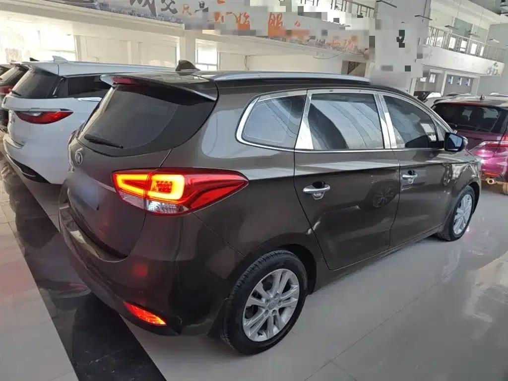 Carens 2013 2.0L 7-seater Automatic Deluxe Edition (National IV Emission Standard) — миниатюра 6
