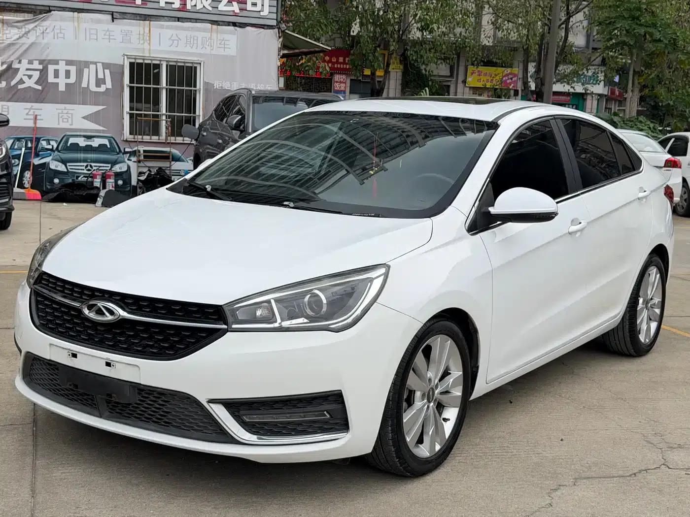 Chery Arrizo 5 2016 1.5L CVT Leading Edition — миниатюра 1
