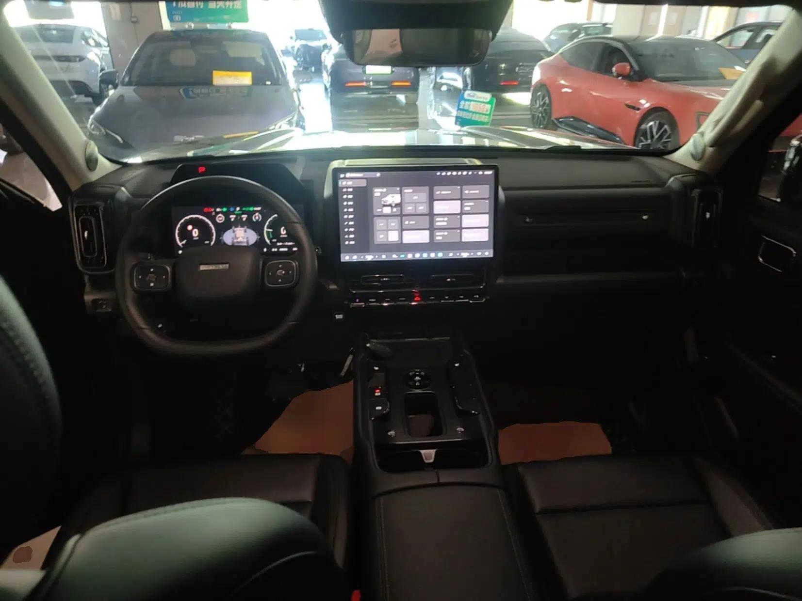 Haval Raptor New Energy 2026 Model Hi4 105 Pro — миниатюра 12