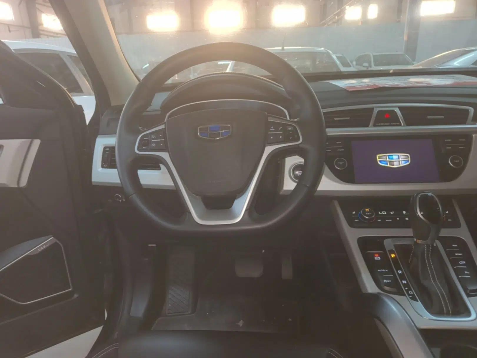 Geely Auto Emgrand X7 Sport 2018 1.8TD Automatic Two-Wheel Drive Smart Connect 4G Internet Edition — миниатюра 13