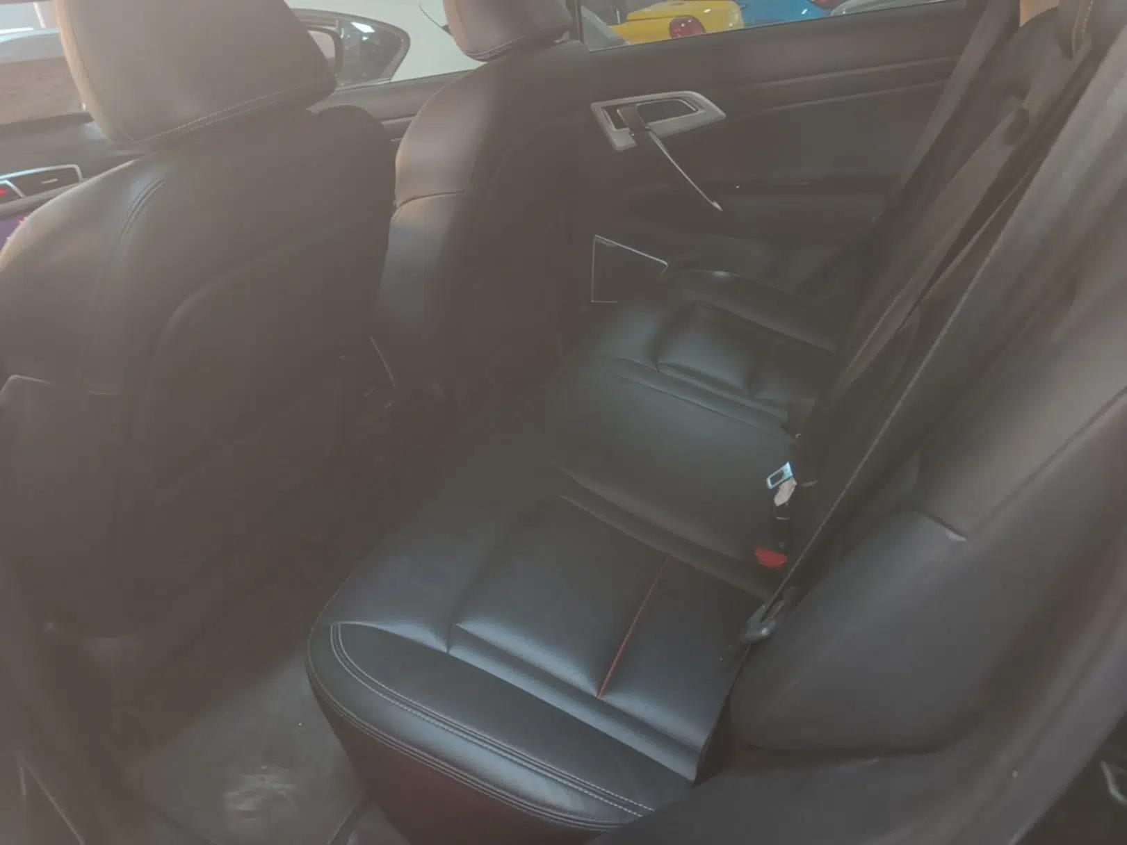 Geely Auto Emgrand X7 Sport 2018 1.8TD Automatic Two-Wheel Drive Smart Connect 4G Internet Edition — миниатюра 19