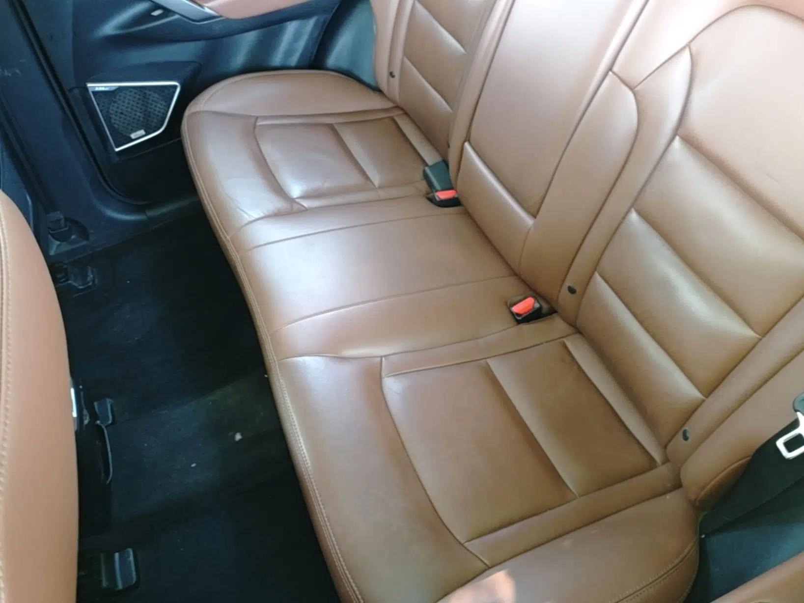 Geely Auto Emgrand X7 Sport 2018 1.8TD Automatic Two-Wheel Drive ZhiZun Model with 4G Connectivity — миниатюра 20
