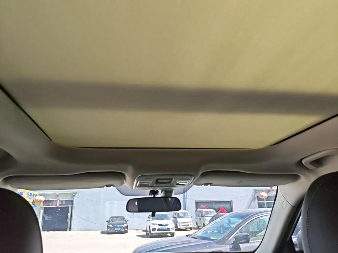 Geely Auto Emgrand X7 Sport 2020 1.8TD DCT Two-Wheel Drive Smart Connect 4G-Enabled Version — миниатюра 21