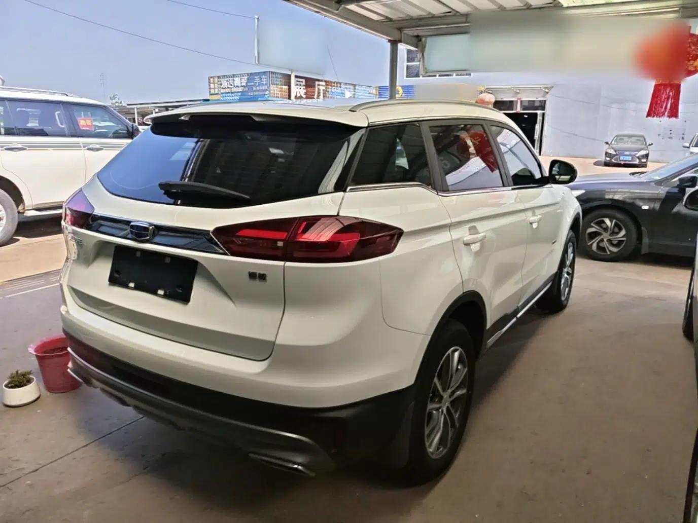 Geely Auto Emgrand X7 Sport 2020 1.8TD DCT Two-Wheel Drive Smart Connect 4G-Enabled Version — миниатюра 6