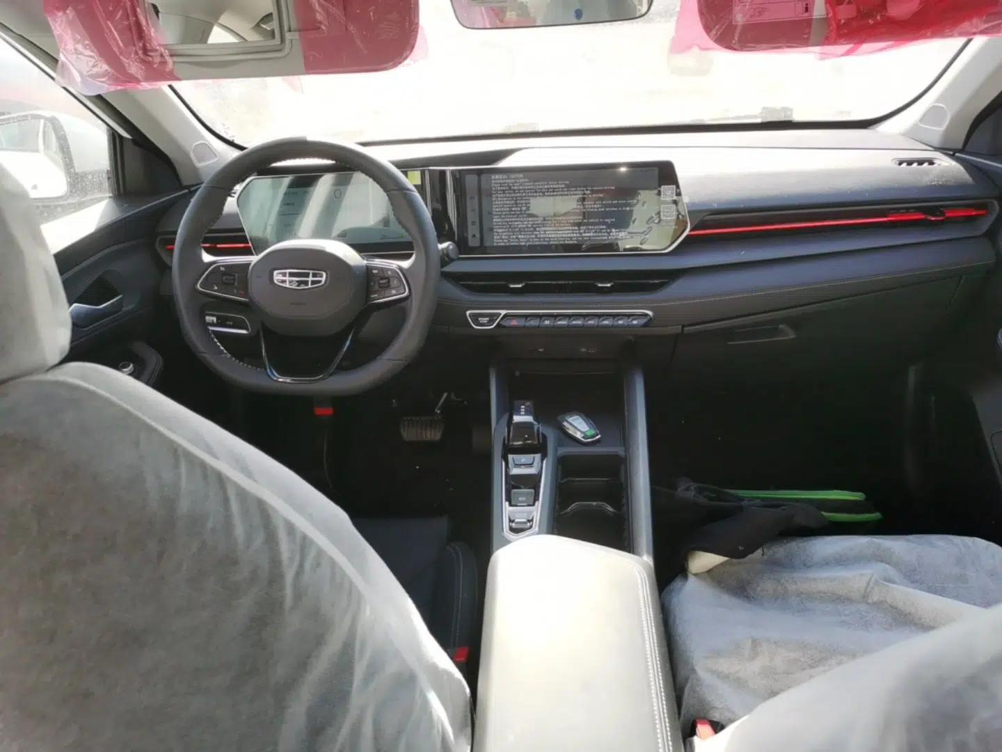 Geely Auto Binray 2024 Binrui COOL 1.5T DCT Longteng Edition — миниатюра 13