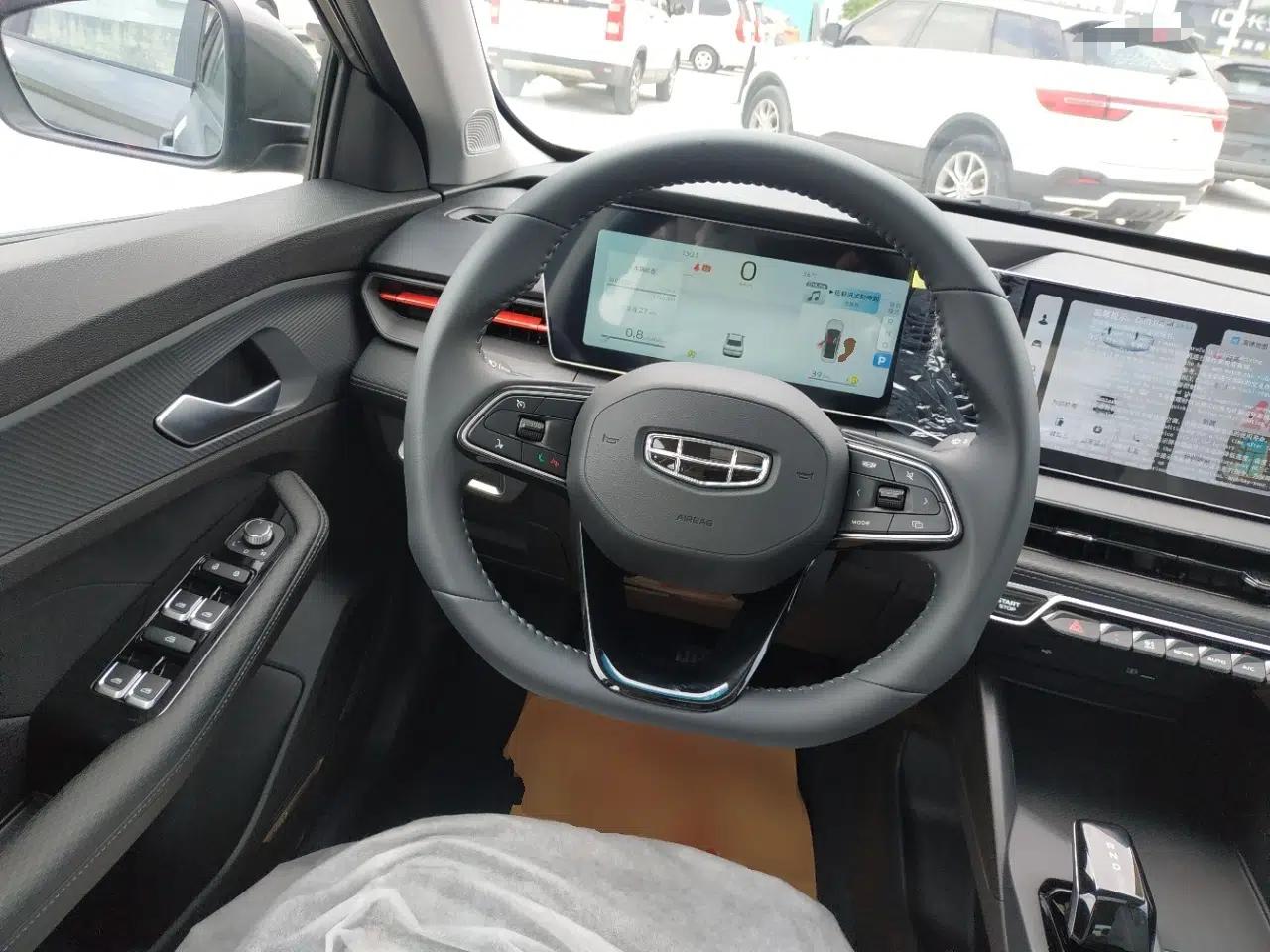 Geely Auto Binray 2024 Binrui COOL 1.5T DCT Longteng Edition — миниатюра 13