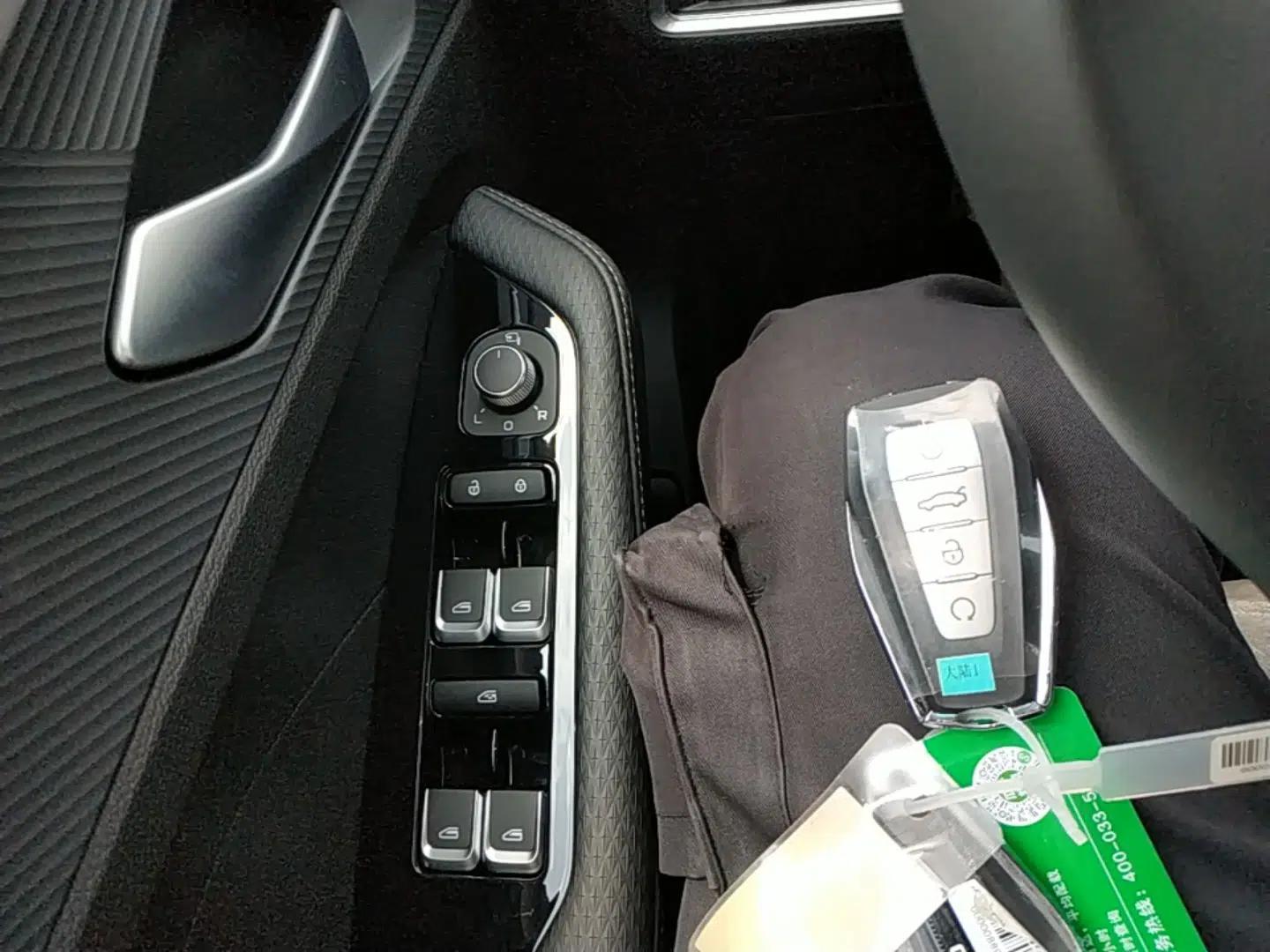 Geely Auto Binray 2024 Binrui COOL 1.5T DCT Longteng Edition — миниатюра 22