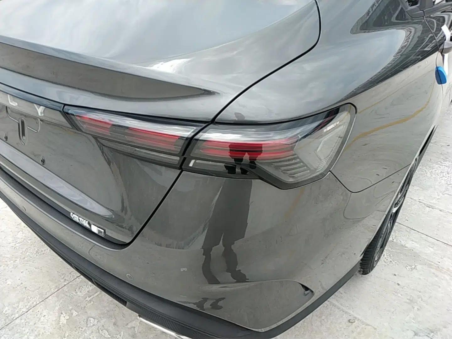 Geely Auto Binray 2024 Binrui COOL 1.5T DCT Longteng Edition — миниатюра 8