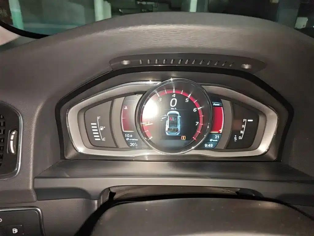 2015 Volvo V60 T5 Smart Edition — миниатюра 4