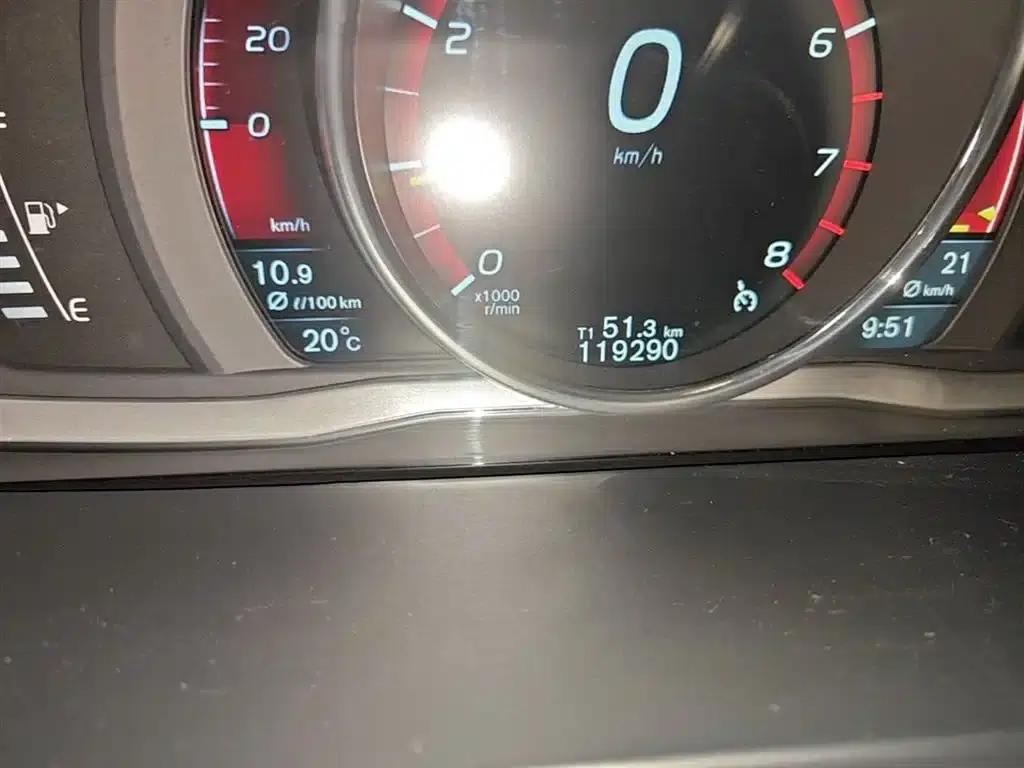 2015 Volvo V60 T5 Smart Edition — миниатюра 5