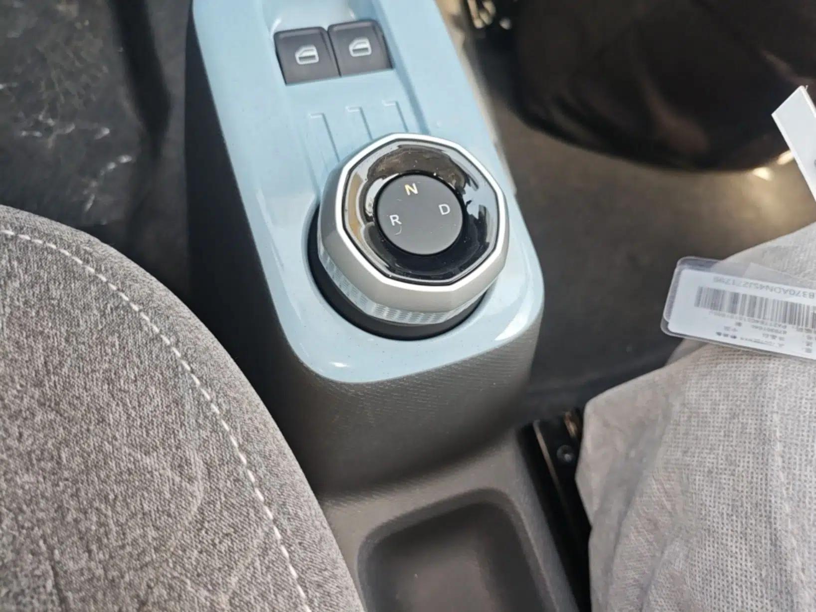 Geely Galaxy Panda 2024 Panda Mini 200km Endurance Bear — миниатюра 17