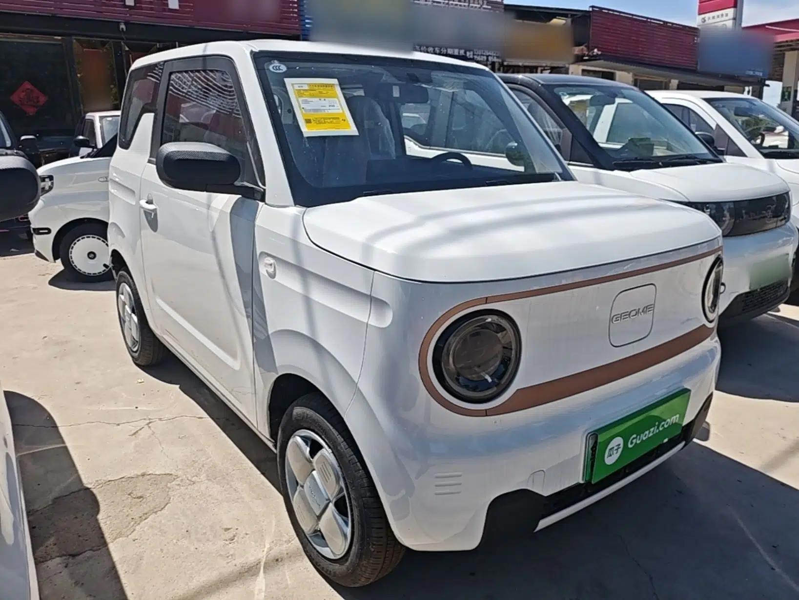 Geely Galaxy Panda 2024 Panda Mini 200km Endurance Bear — миниатюра 3