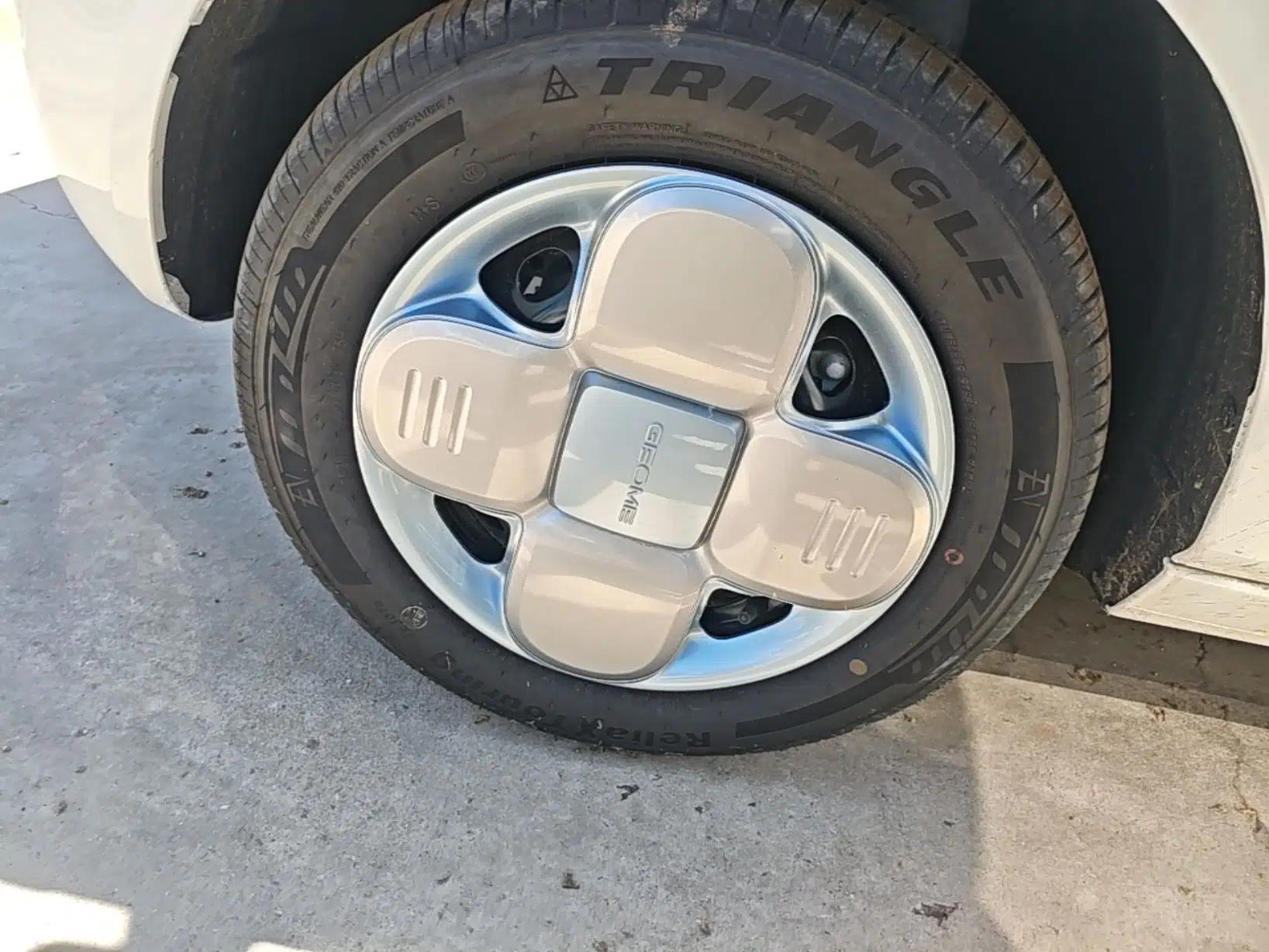 Geely Galaxy Panda 2024 Panda Mini 200km Endurance Bear — миниатюра 8