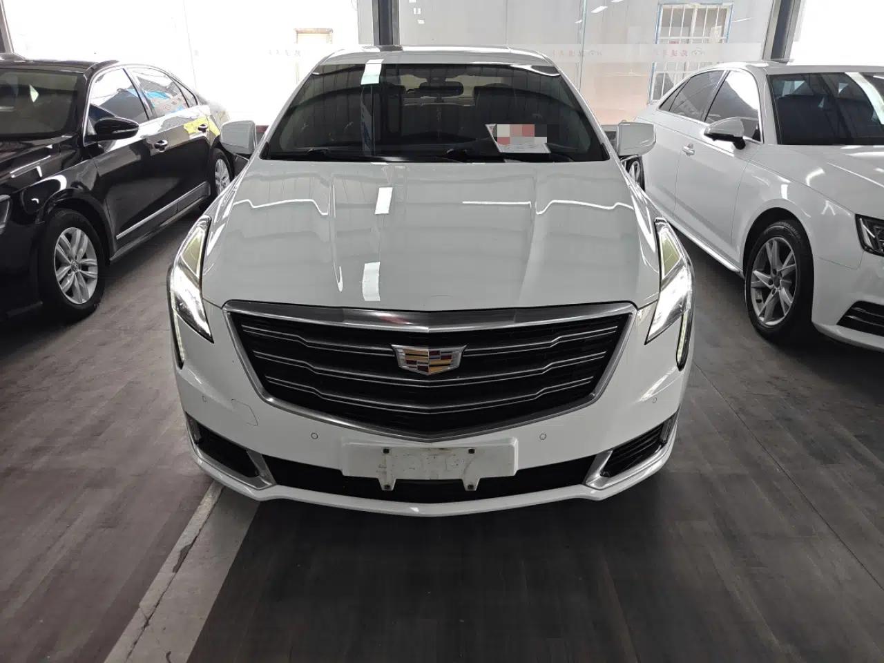 Cadillac XTS 2018 28T Elite Edition — миниатюра 2
