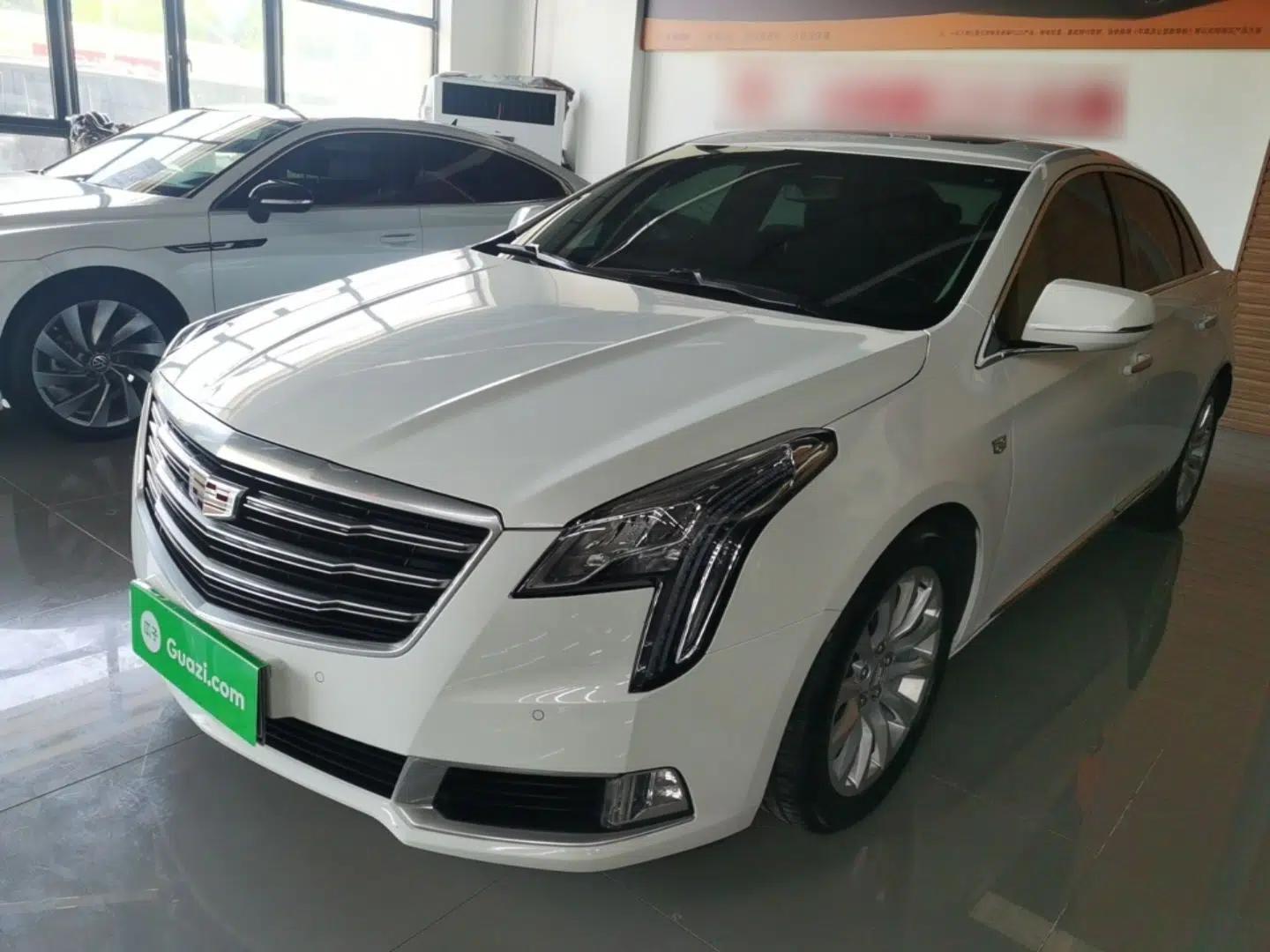 Cadillac XTS 2018 28T Elite Edition — миниатюра 1