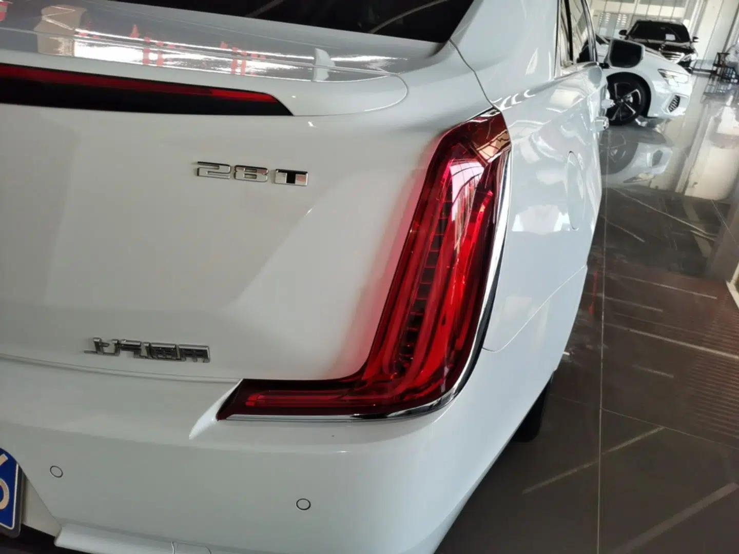 Cadillac XTS 2018 28T Elite Edition — миниатюра 7