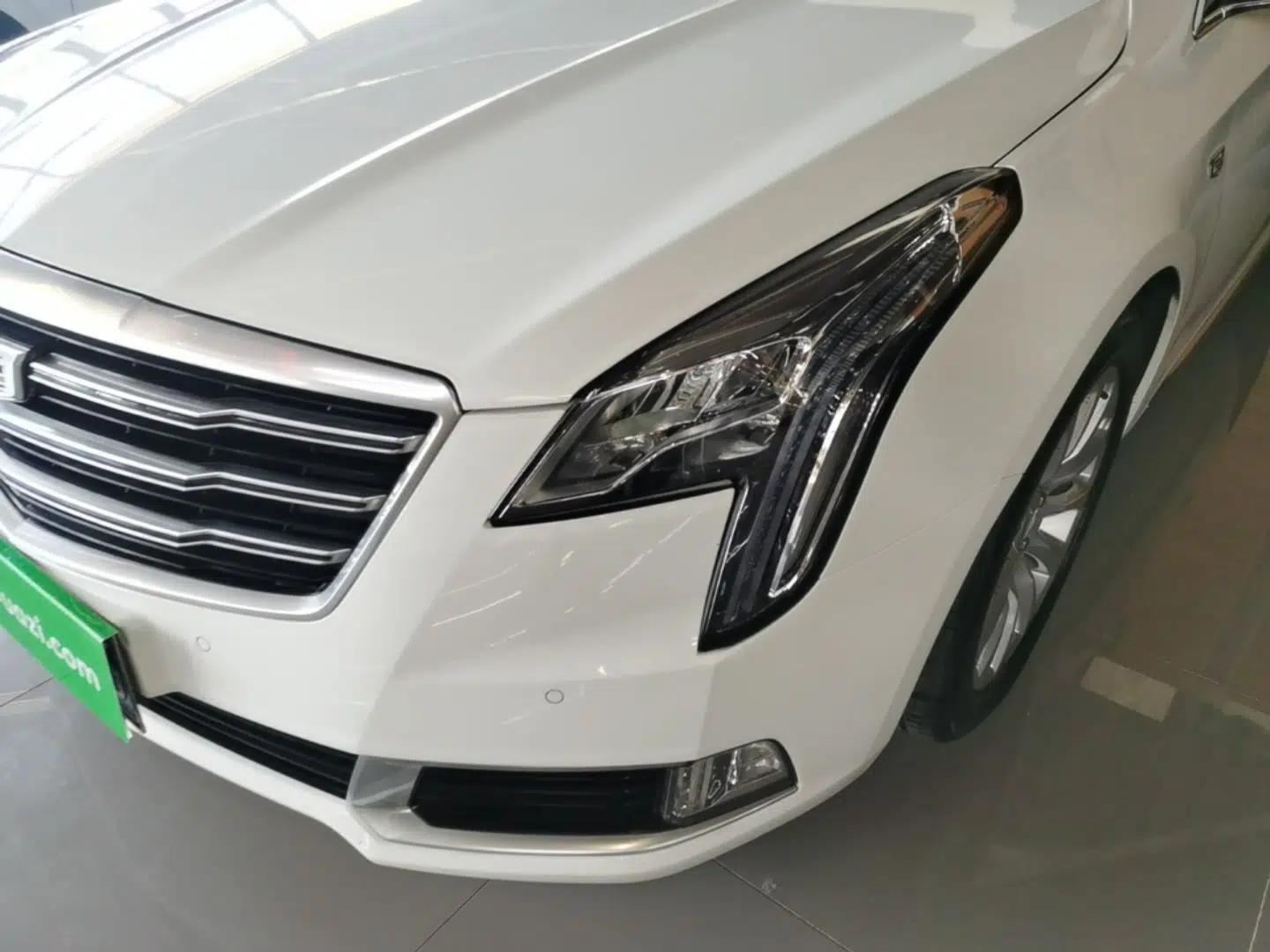 Cadillac XTS 2018 28T Elite Edition — миниатюра 9