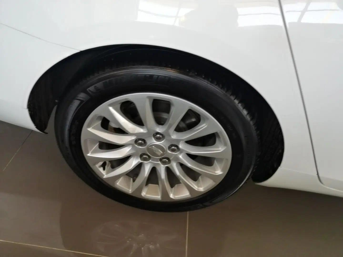 Cadillac XTS 2018 28T Elite Edition — миниатюра 10