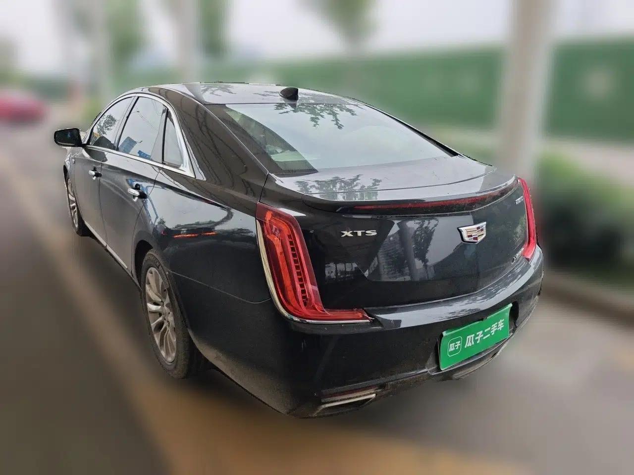 Cadillac XTS 2018 28T Elite Edition — миниатюра 4