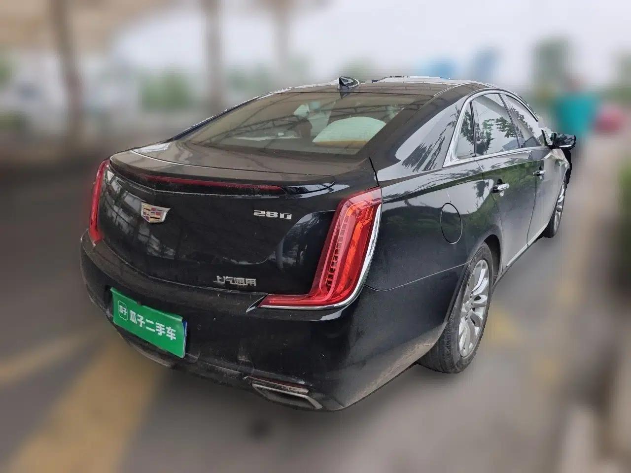 Cadillac XTS 2018 28T Elite Edition — миниатюра 6