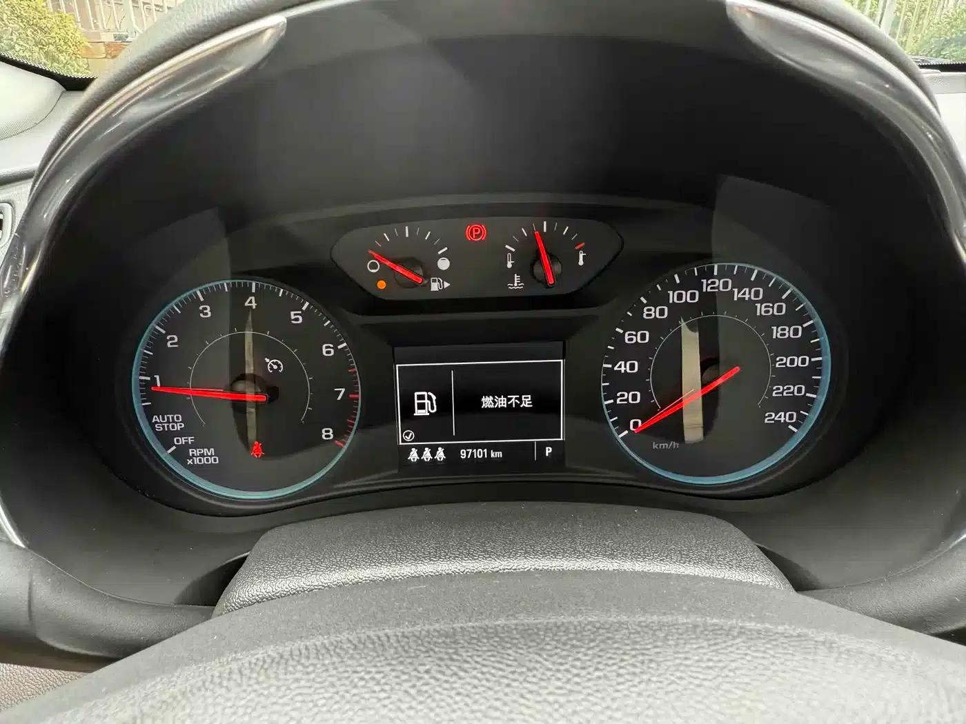2019 Chevrolet Malibu XL 535T CVT Sporty Edition — миниатюра 7