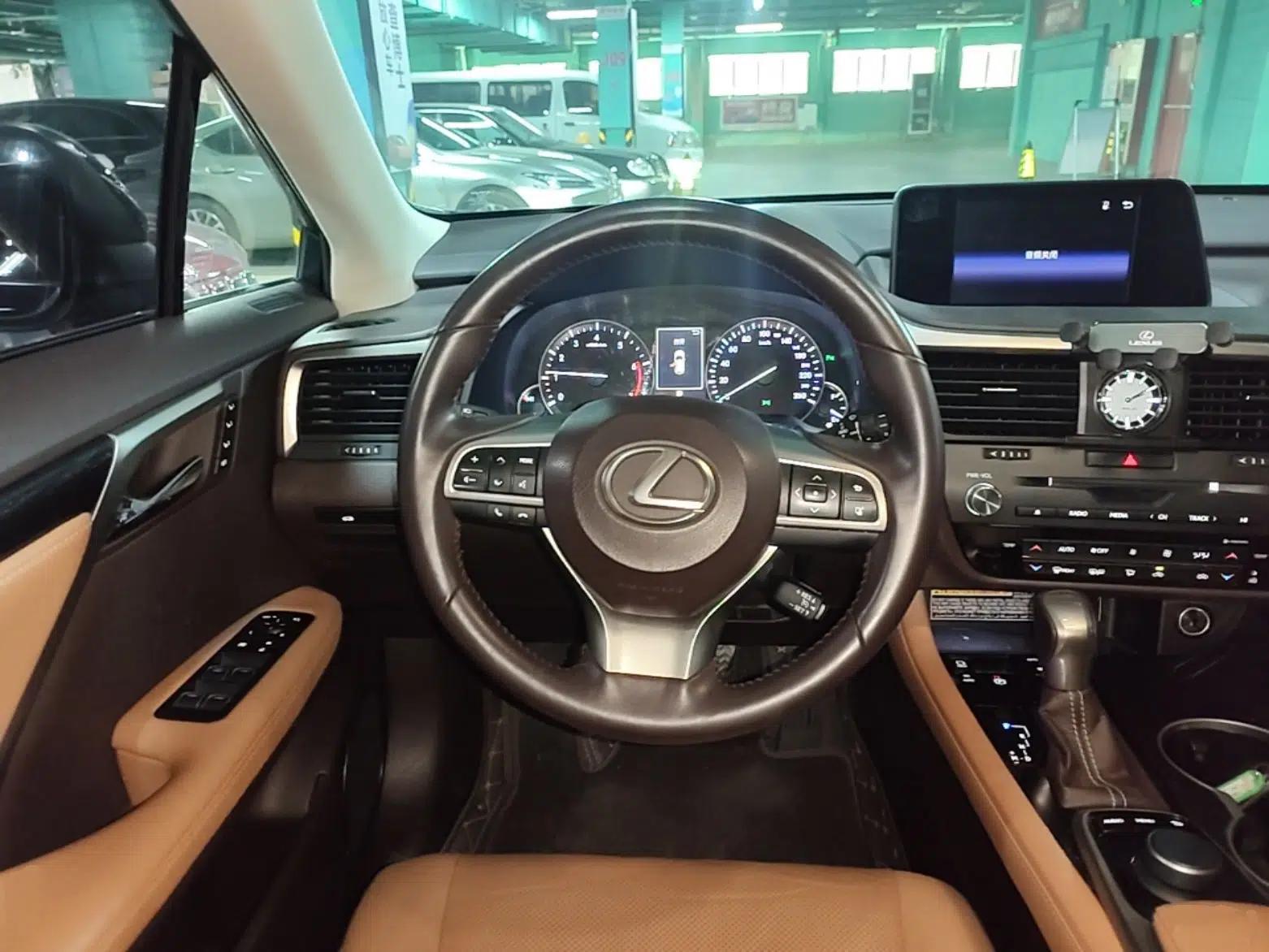 Lexus RX 2016 300 Two-Wheel Drive Comfort Edition China V Standard — миниатюра 14