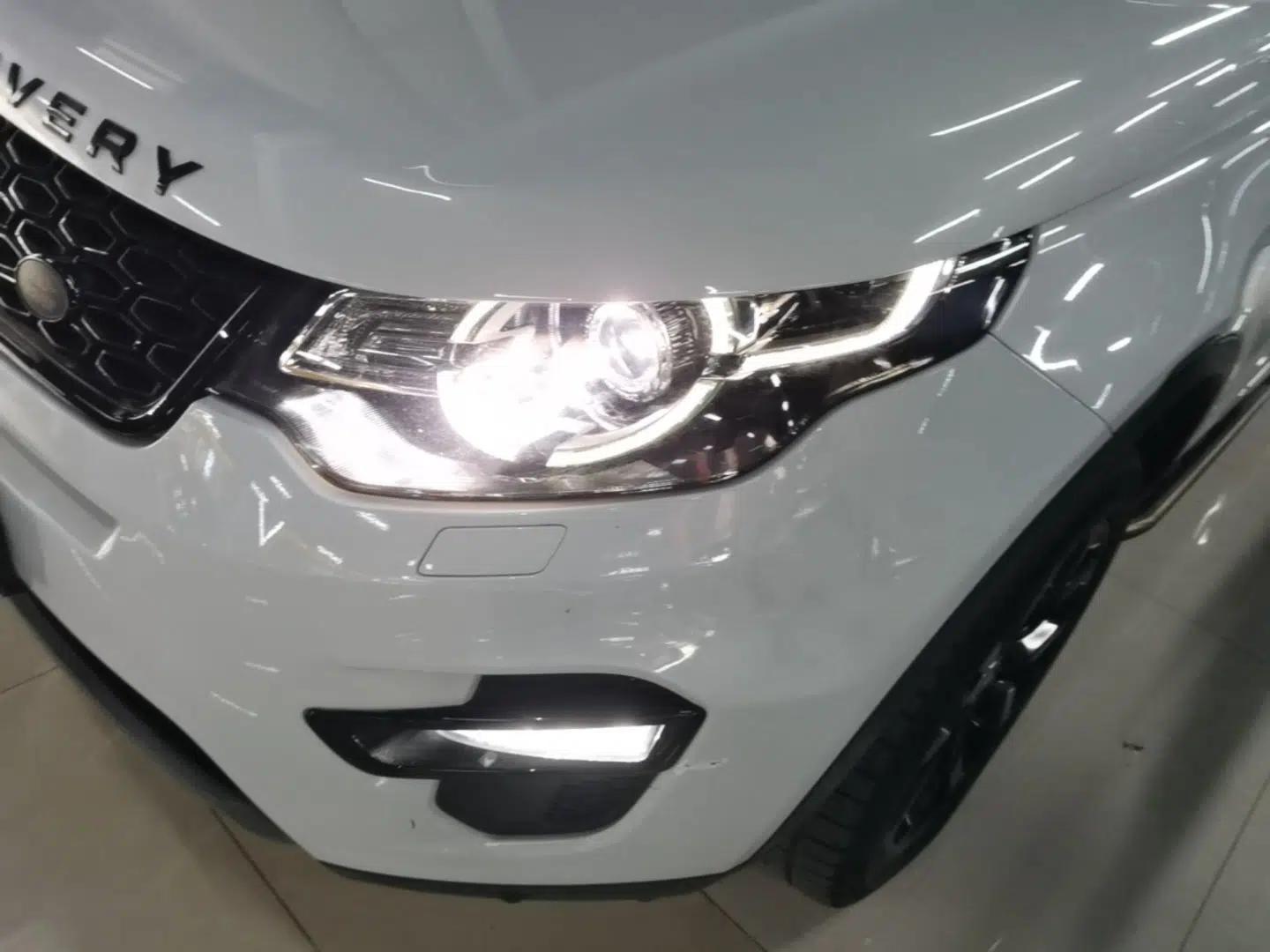Land Rover Discovery Sport 2017 2.0T Cool Black Limited Edition — миниатюра 9