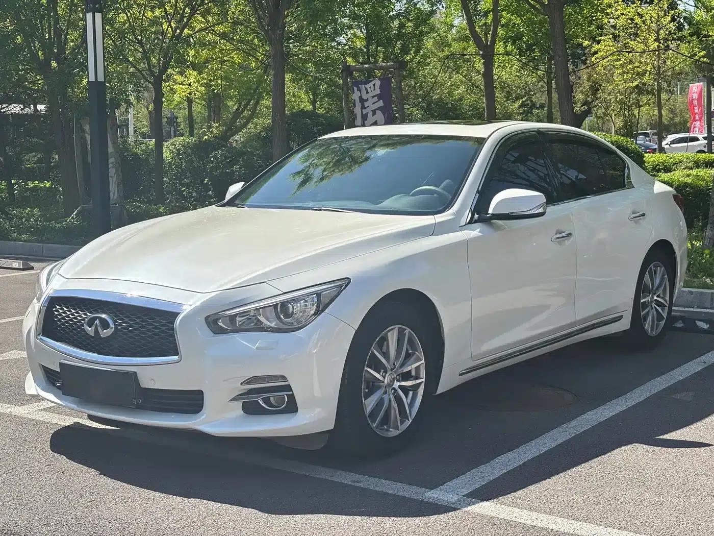 Infiniti Q50L 2016 2.0T Enjoy Edition — миниатюра 1
