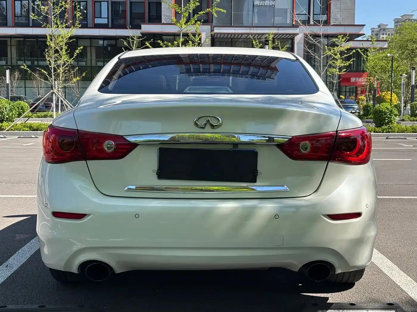 Infiniti Q50L 2016 2.0T Enjoy Edition — миниатюра 5