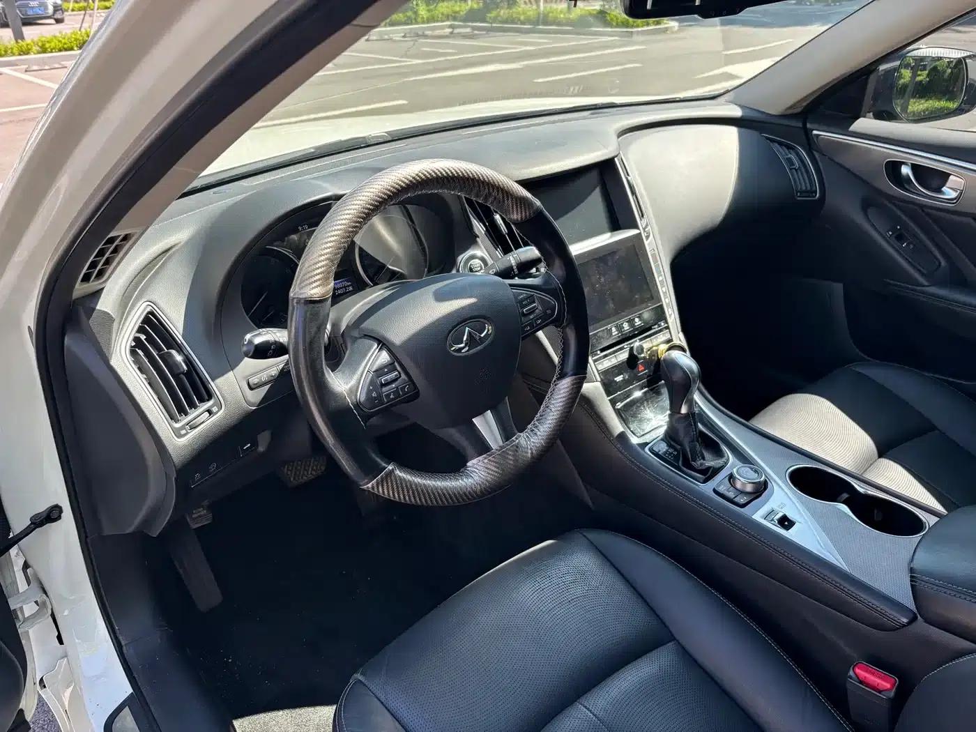 Infiniti Q50L 2016 2.0T Enjoy Edition — миниатюра 9