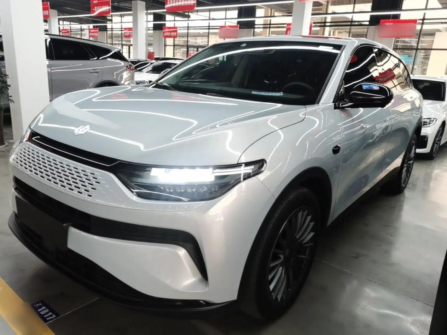 Leapmotor C11 2023 Extended-Range 285 Comfort Edition — миниатюра 1