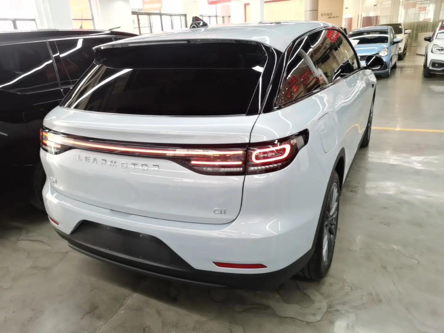 Leapmotor C11 2023 Extended-Range 285 Comfort Edition — миниатюра 4