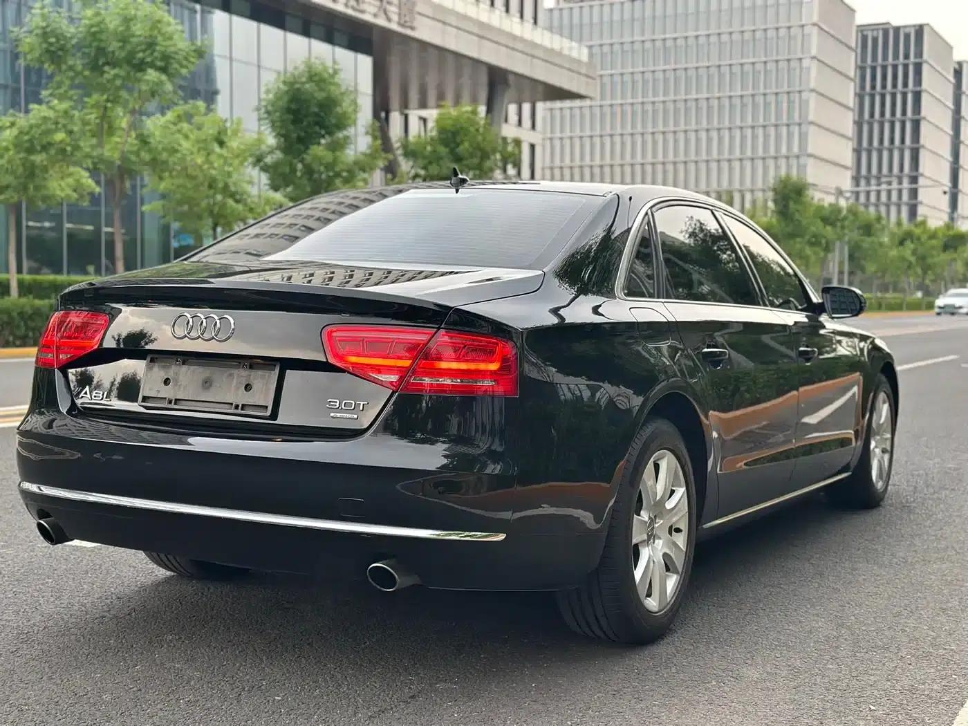 2012 Audi A8 A8L 45 TFSI quattro Luxury — миниатюра 18