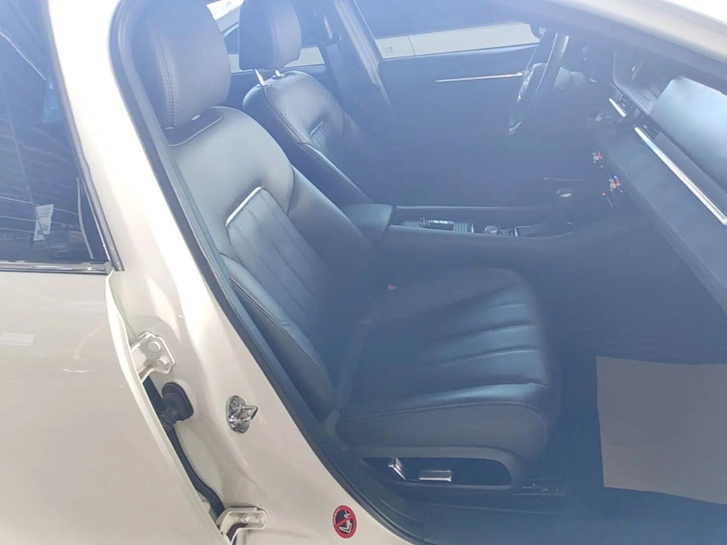 Mazda Atenza 2020 2.5L Sky Blue Prestige Edition — миниатюра 23
