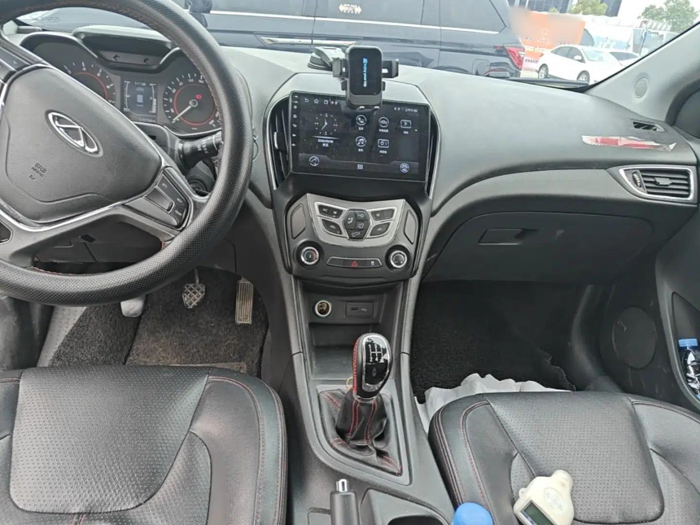 Chery Arrizo 5 2016 1.5L Manual Lingchao Edition — миниатюра 13