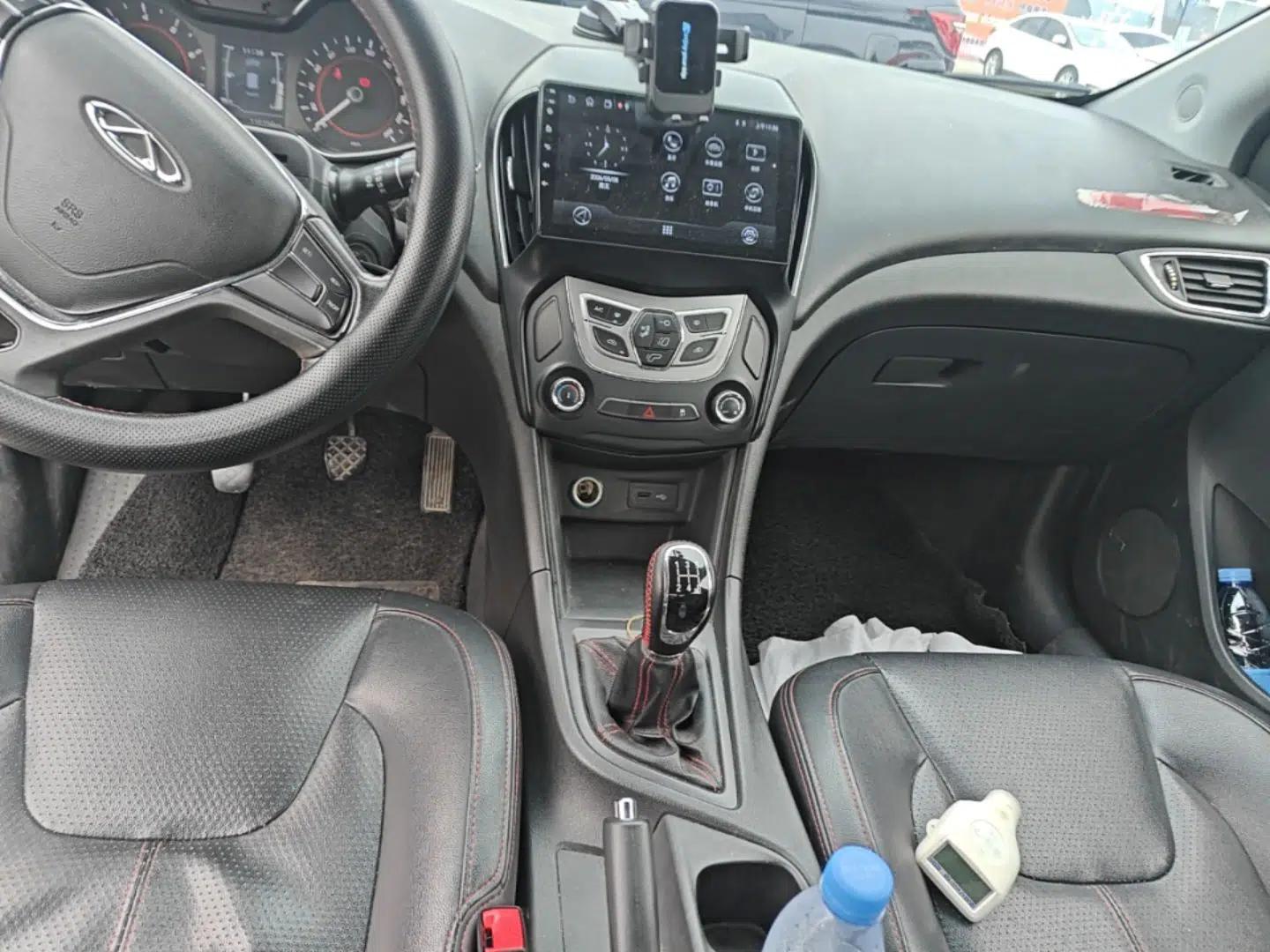 Chery Arrizo 5 2016 1.5L Manual Lingchao Edition — миниатюра 17