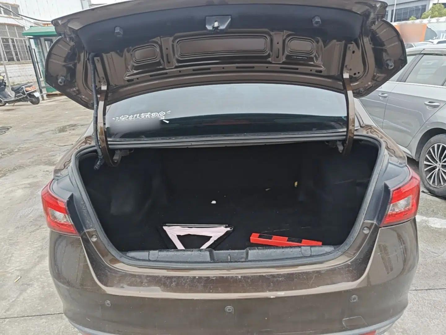 Chery Arrizo 5 2016 1.5L Manual Lingchao Edition — миниатюра 22
