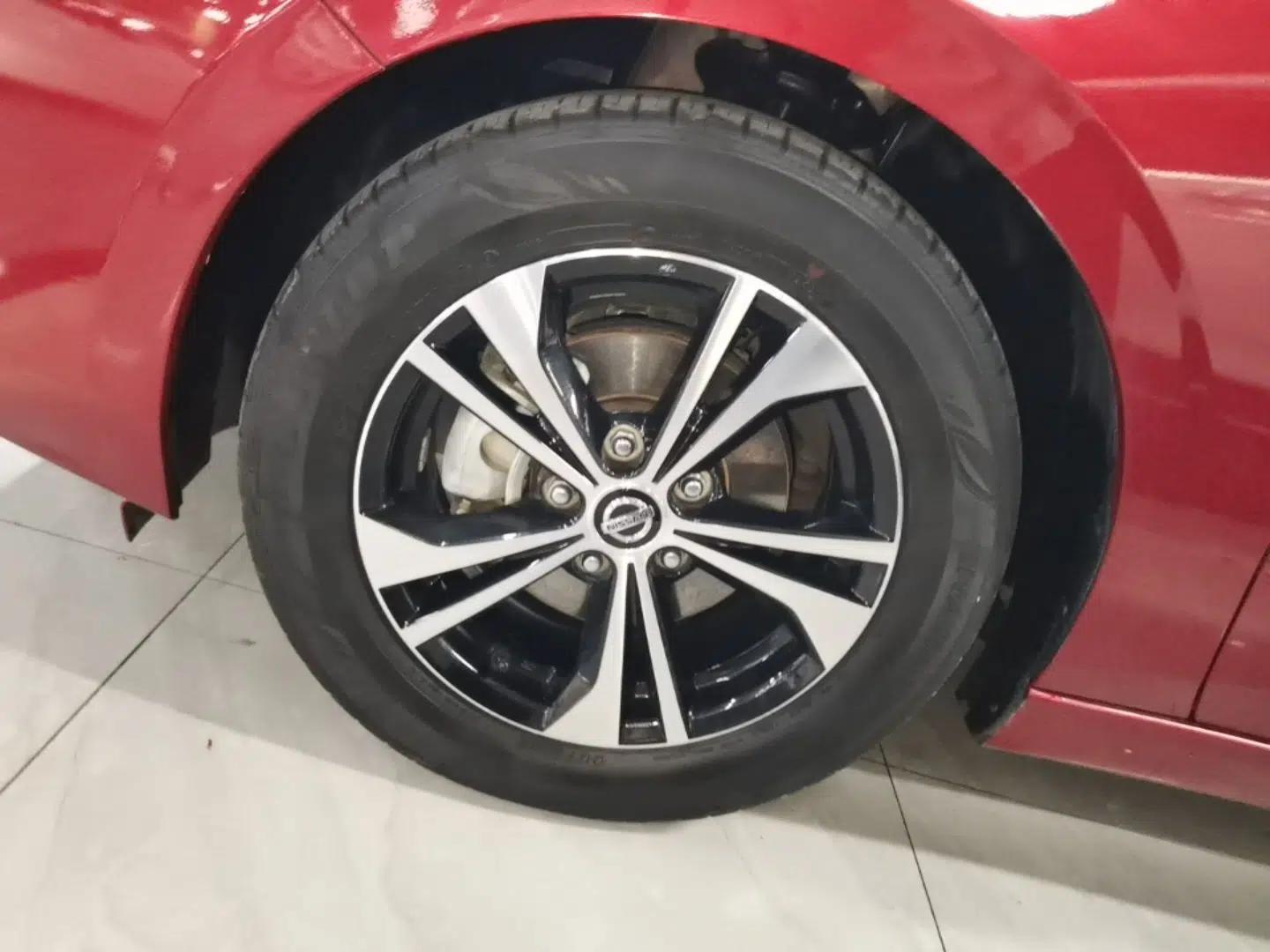 Nissan Sylphy 2021 1.6L XL CVT Enjoyment Edition — миниатюра 8