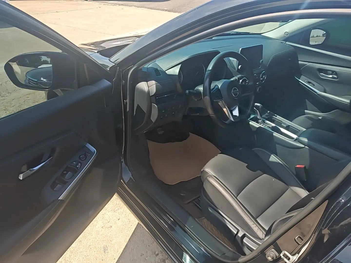 Nissan Sylphy 2020 1.6L XL CVT Smart Enjoyment Edition — миниатюра 19