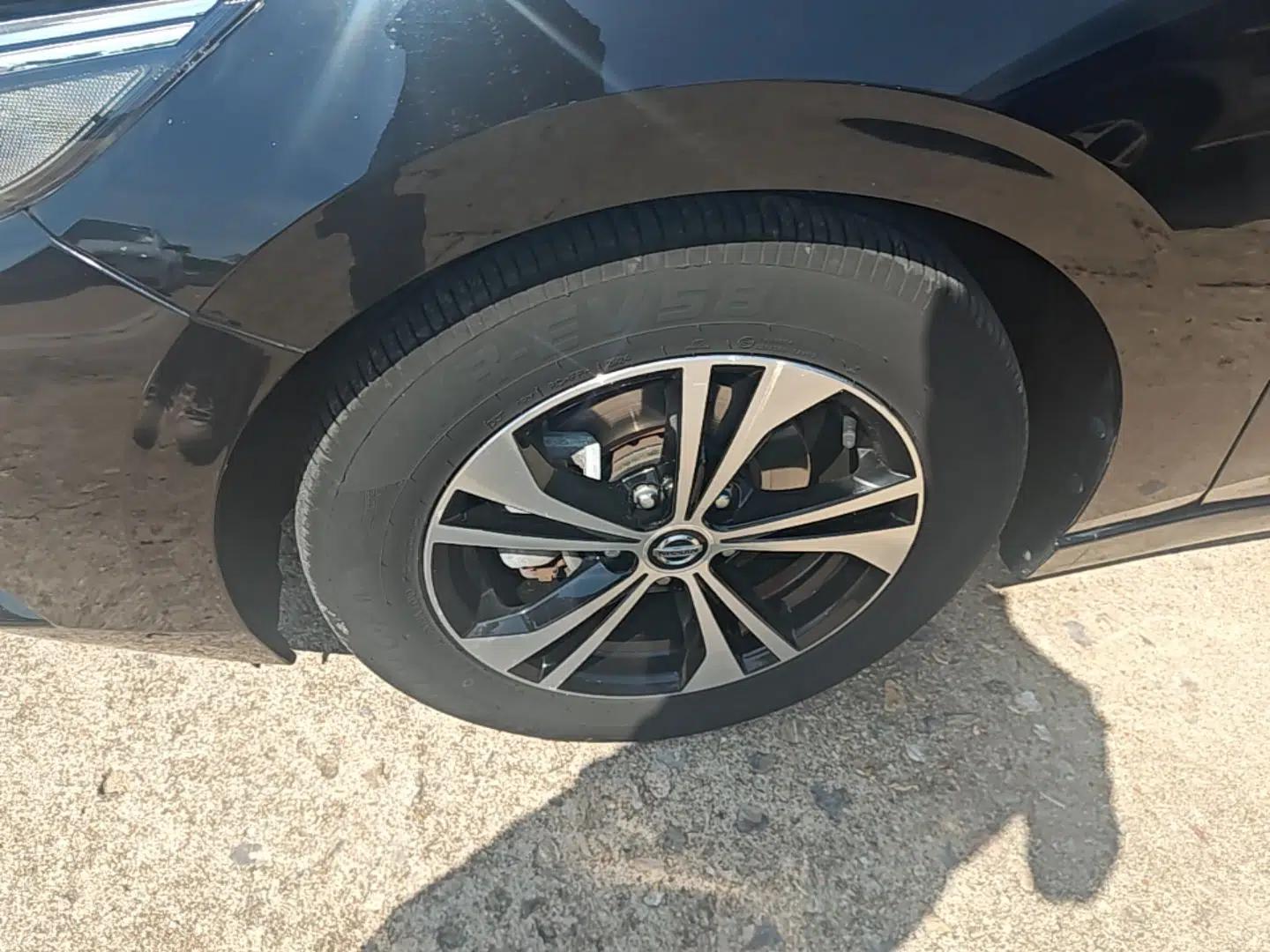 Nissan Sylphy 2020 1.6L XL CVT Smart Enjoyment Edition — миниатюра 8