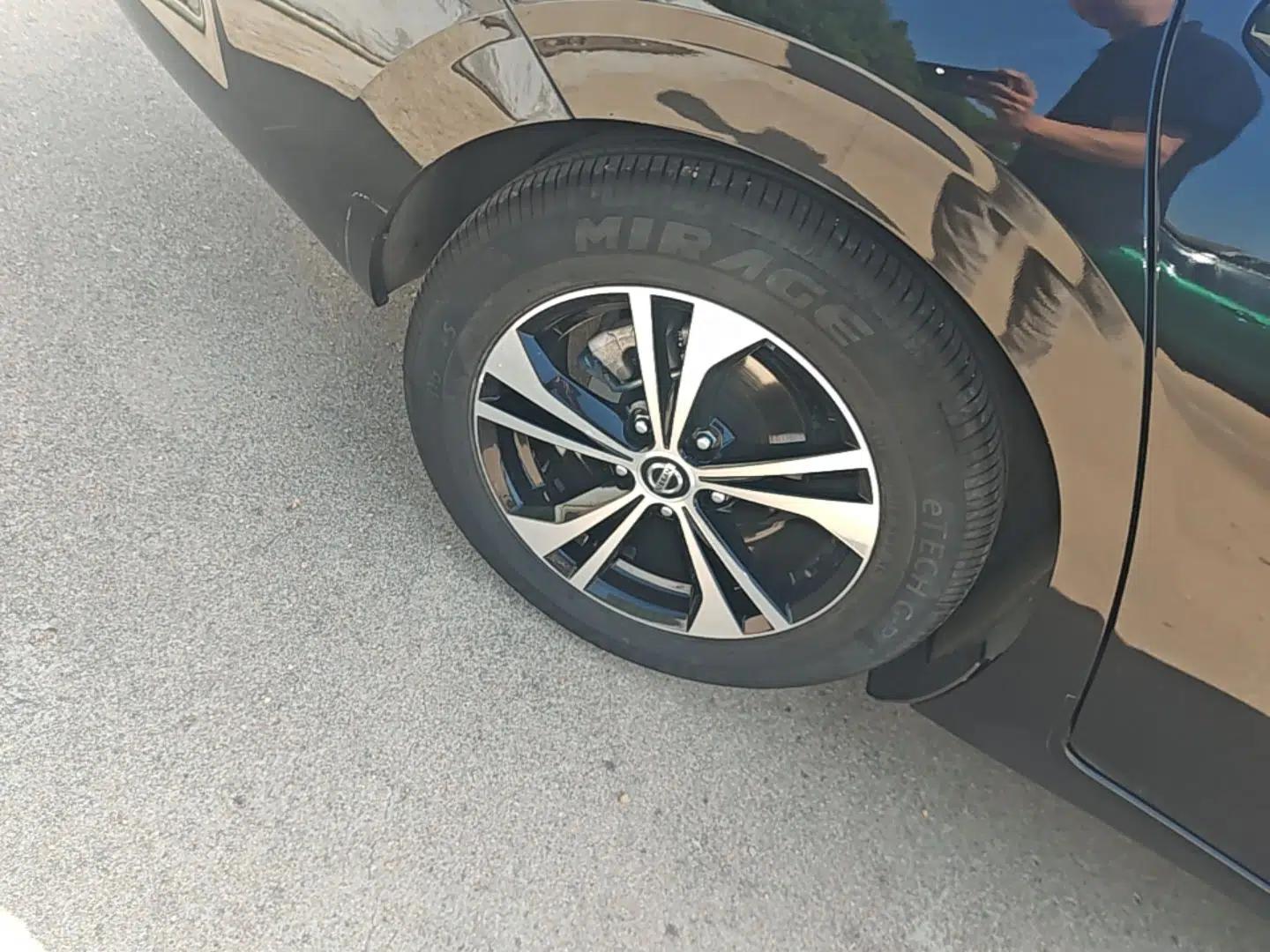 Nissan Sylphy 2020 1.6L XL CVT Smart Enjoyment Edition — миниатюра 10