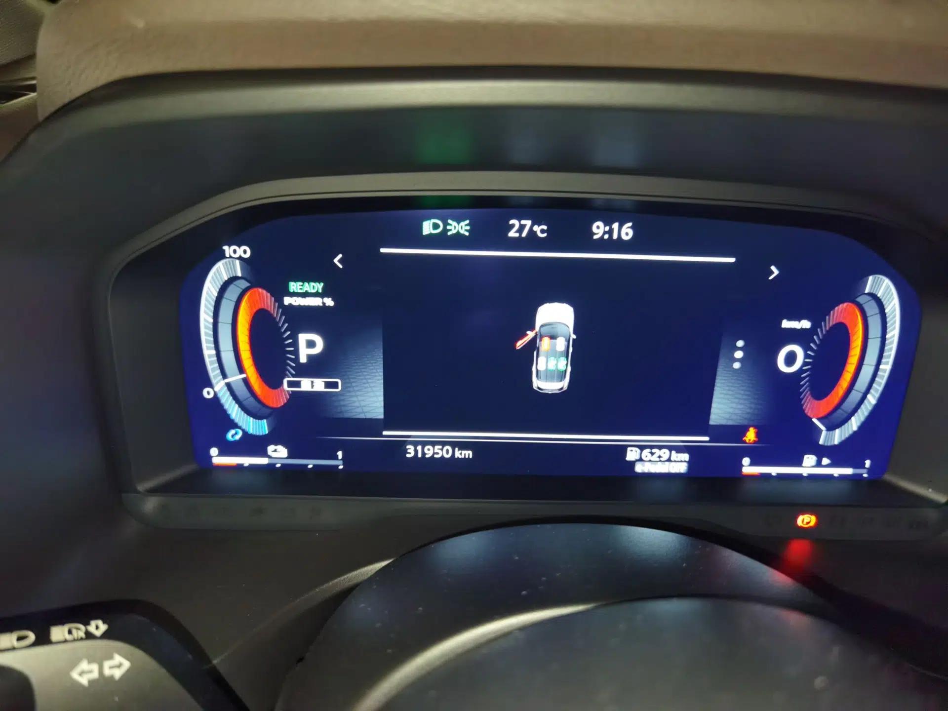 Nissan X-Trail 2023 e-POWER Ultra-Hybrid Dual-Motor All-Wheel-Drive Supreme Edition — миниатюра 12