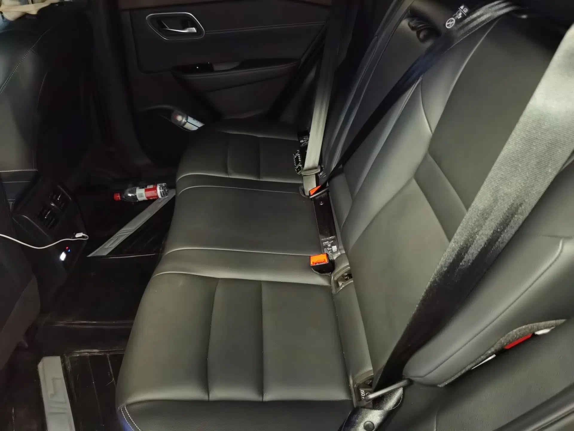 Nissan X-Trail 2023 e-POWER Ultra-Hybrid Dual-Motor All-Wheel-Drive Supreme Edition — миниатюра 18