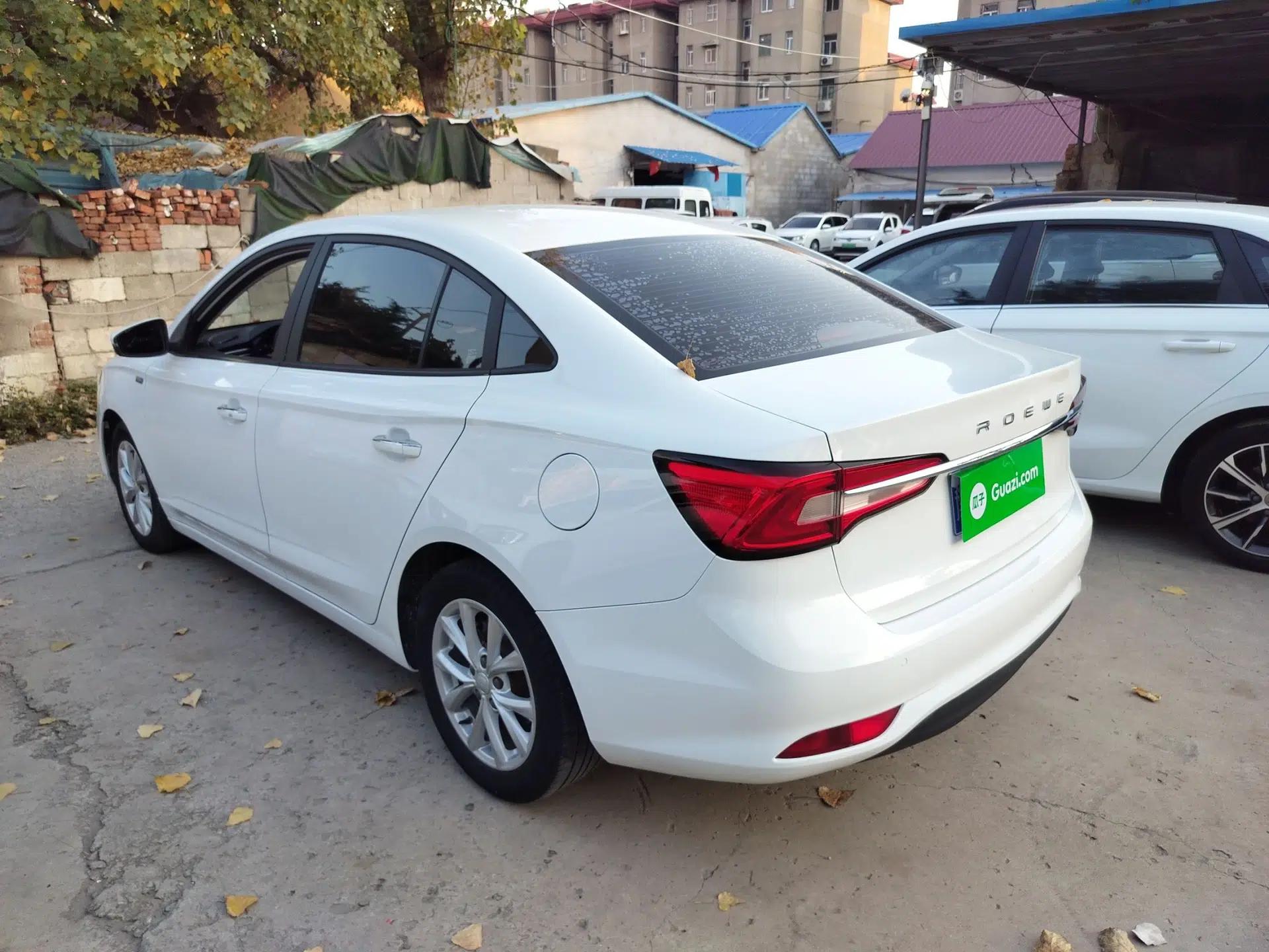 Roewe i5 2019 1.5L Automatic 4G Connected Langyue Edition — миниатюра 6