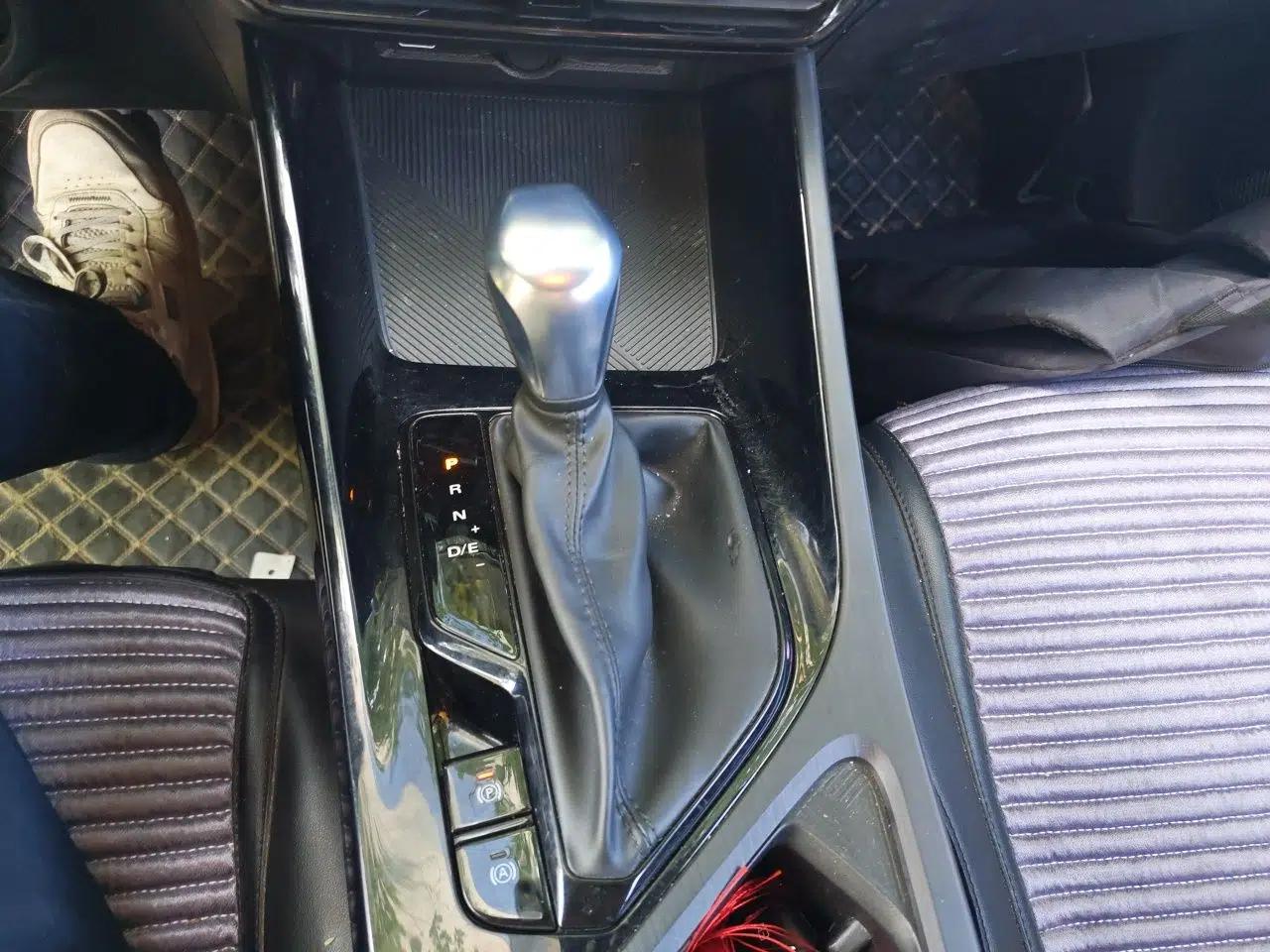 Roewe i5 2021 Revised Version 1.5L CVT Diamond Edition — миниатюра 15