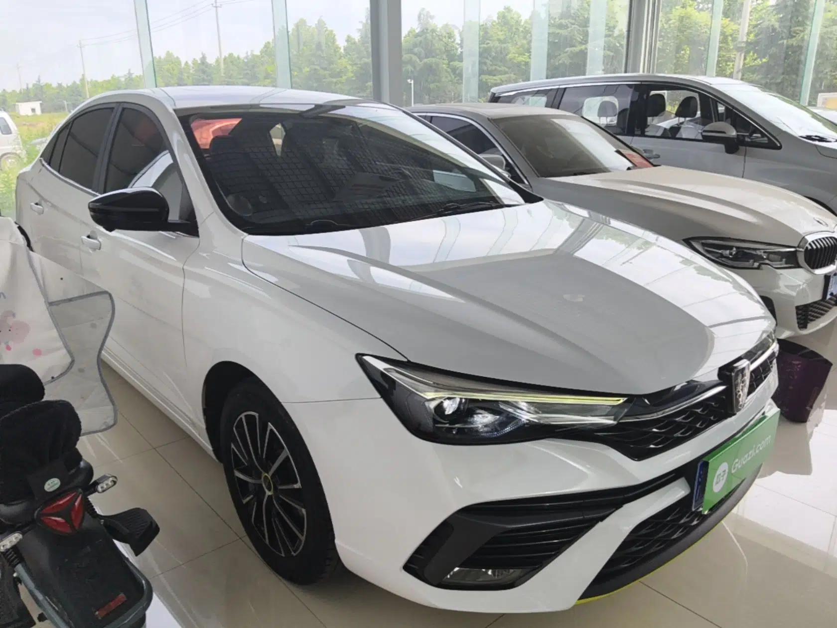 Roewe i5 2021 Revised Version 1.5L CVT Diamond Edition — миниатюра 3